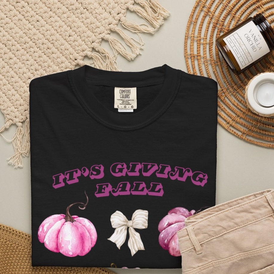 It’s giving pink fall